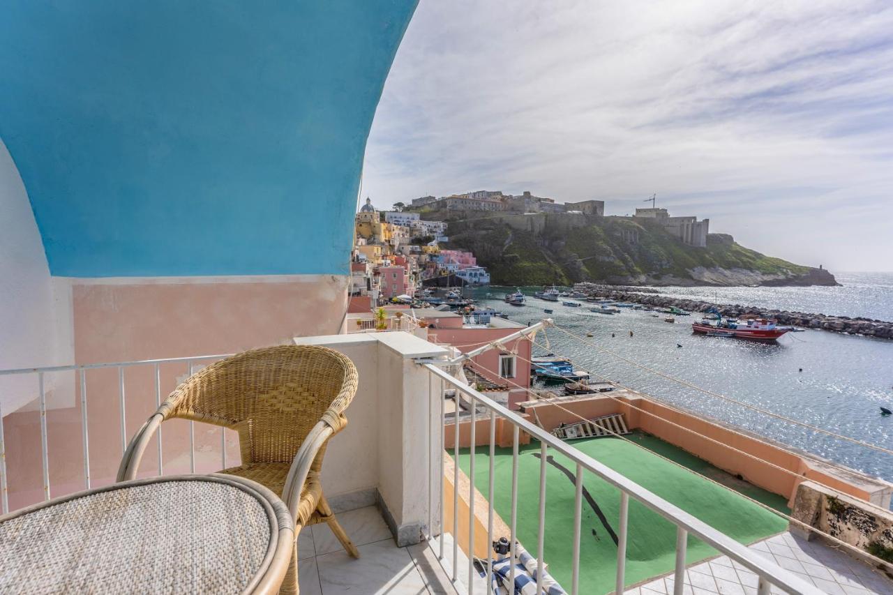 Corricella Moonlight - Gioia Apartments Procida Exterior photo